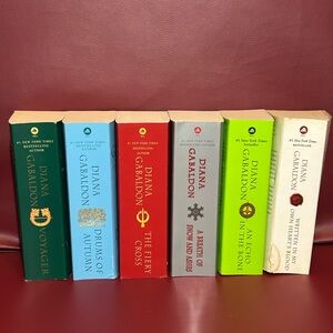 Outlander Box Set (books 3-8) NEW